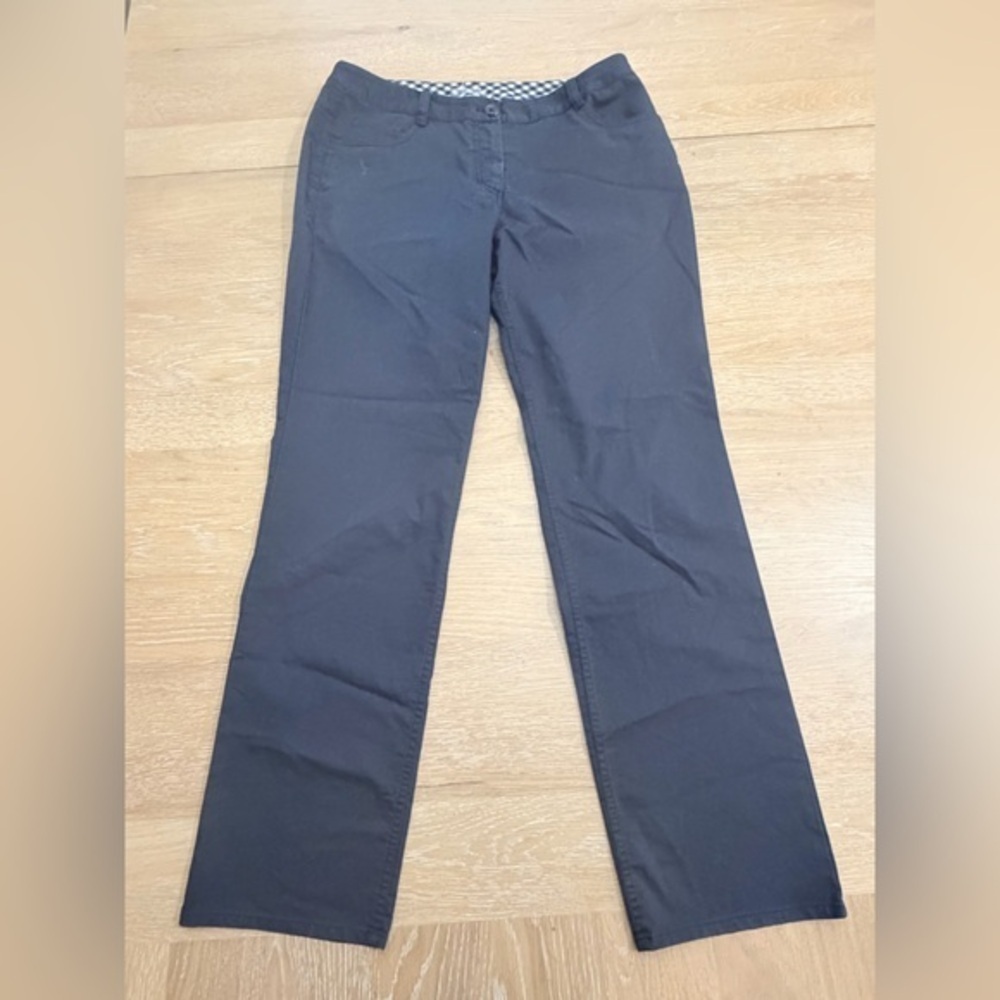 Nike Straight Leg Pants in Black